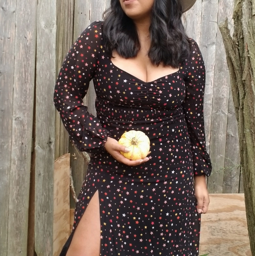 LAST ONE | ALL THE STARS BLACK MIDI DRESS - Picture 8 of 9